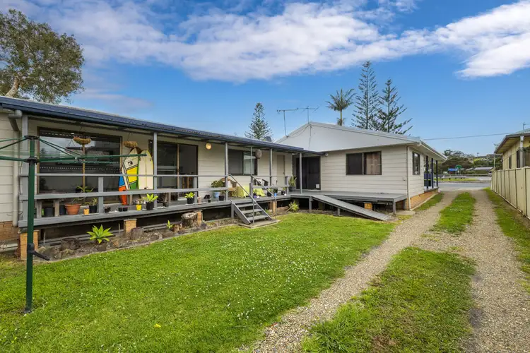 28 Clarence Street, Woolgoolga NSW 2456