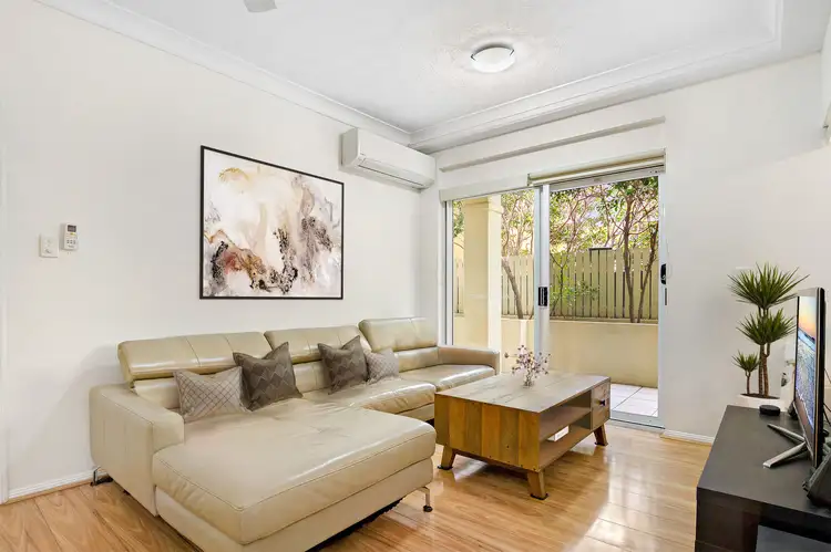 Fourth view of Homely apartment listing, 3/41 Racecourse Road, Hamilton QLD 4007