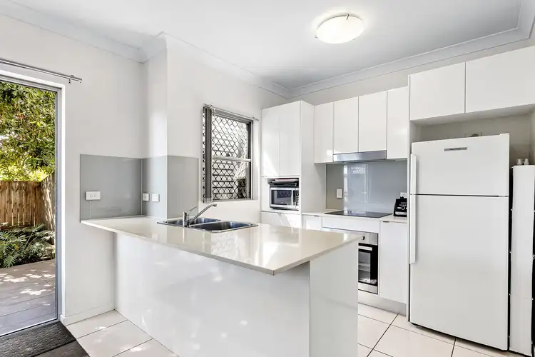 Third view of Homely apartment listing, 1/15 Zenith Avenue, Chermside QLD 4032