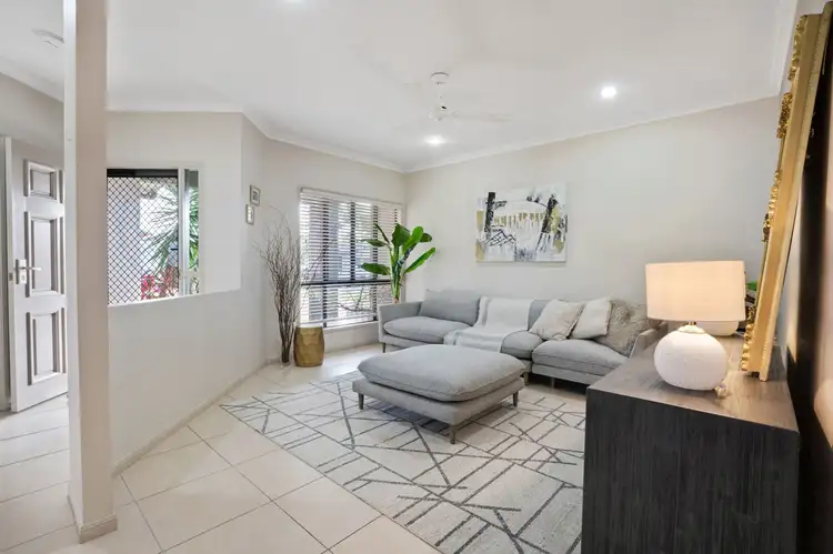16 Lois Street, Mount Pleasant QLD 4740