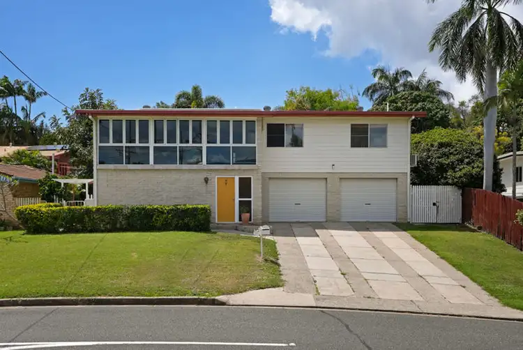 56 Kin Kora Drive, Kin Kora QLD 4680