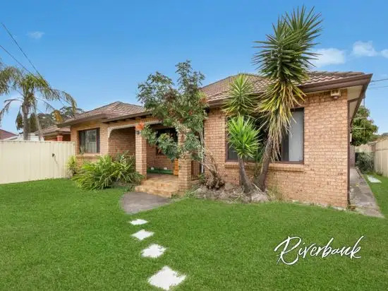 32 Centenary Road, Merrylands NSW 2160