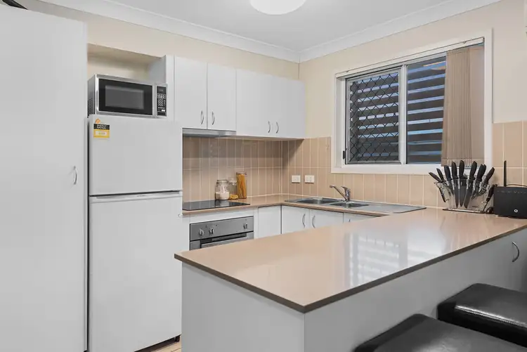 Fifth view of Homely townhouse listing, 2/4-6 East Street, Camp Hill QLD 4152