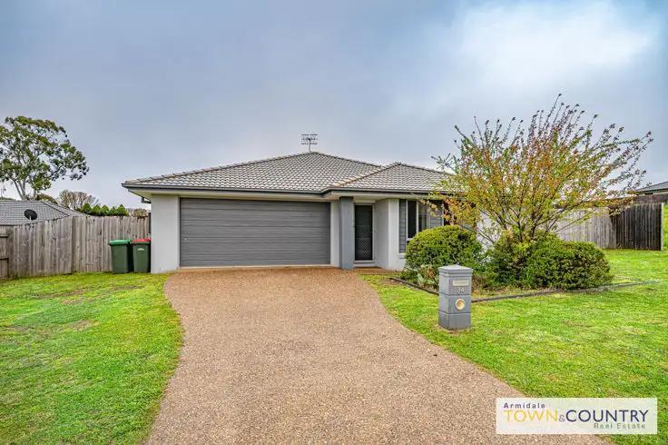 34 Claret Ash Drive, Guyra NSW 2365