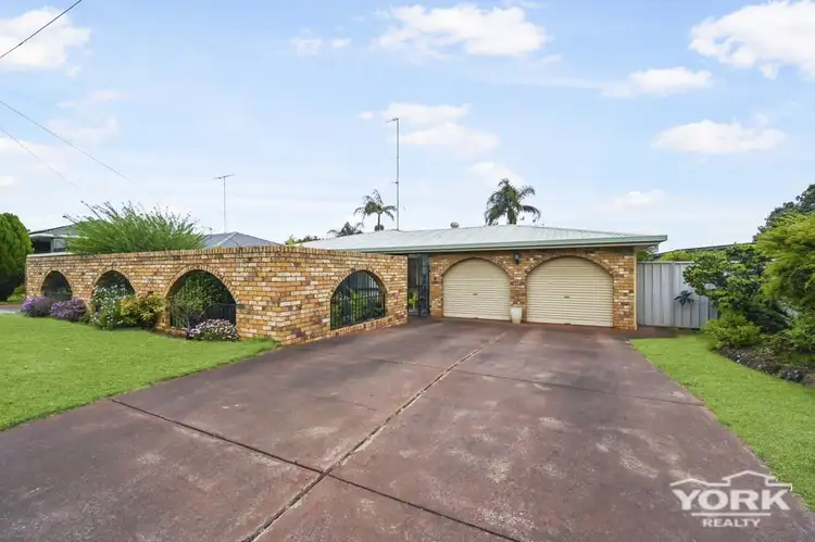 406 North Street, Wilsonton QLD 4350