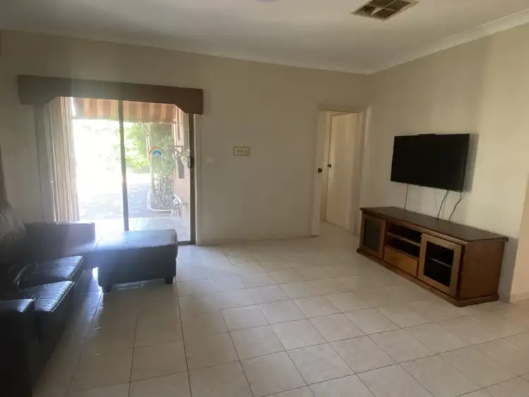 Fifth view of Homely house listing, 82 Hothlyn Drive, Craigieburn VIC 3064