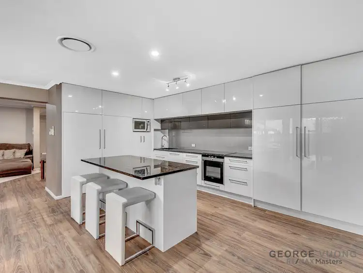 1 Maidenhair Ct, Forest Lake QLD 4078