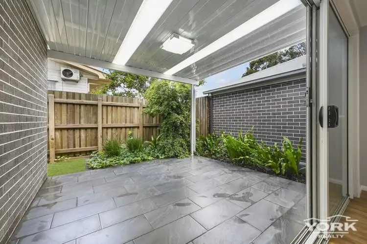 Sixth view of Homely unit listing, 2/31 Devine Street, Harristown QLD 4350