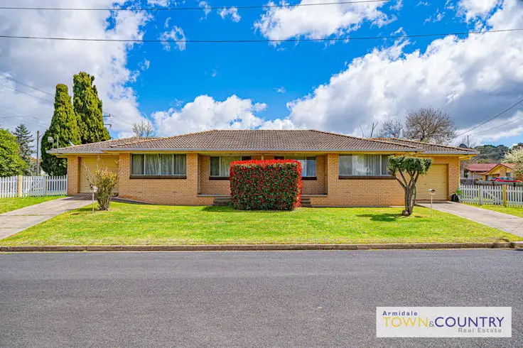 Main view of Homely house listing, 2 Kenalmac Avenue, Armidale NSW 2350