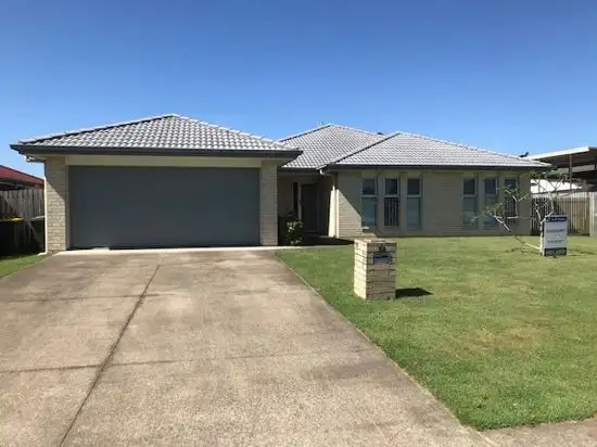 72 Wattle St, Point Vernon QLD 4655