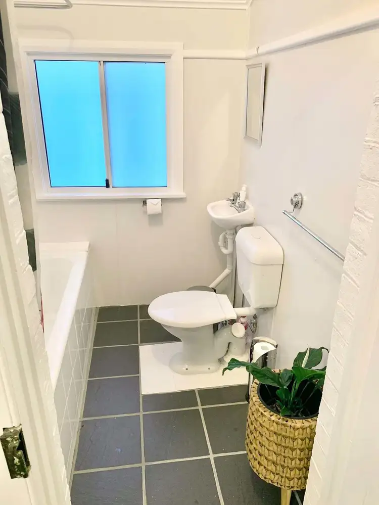 Third view of Homely apartment listing, 1B/295 Grey Street, Glen Innes NSW 2370