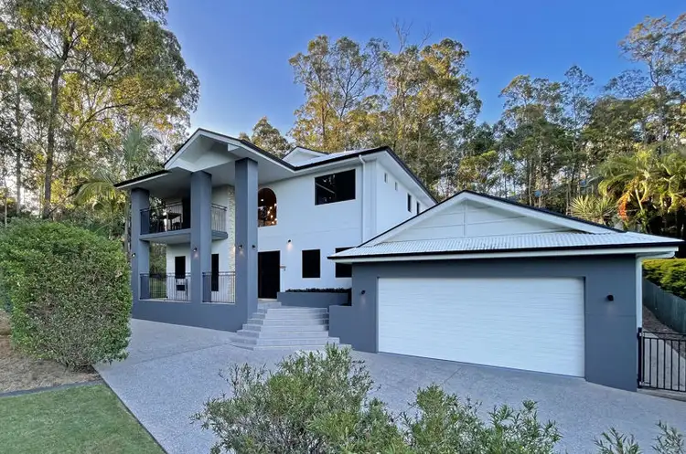 9 Foambark Court, Eatons Hill QLD 4037