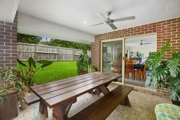 25 Parkview Drive, Little Mountain QLD 4551