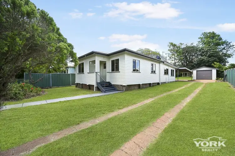 25 Glenvale Road, Newtown QLD 4350