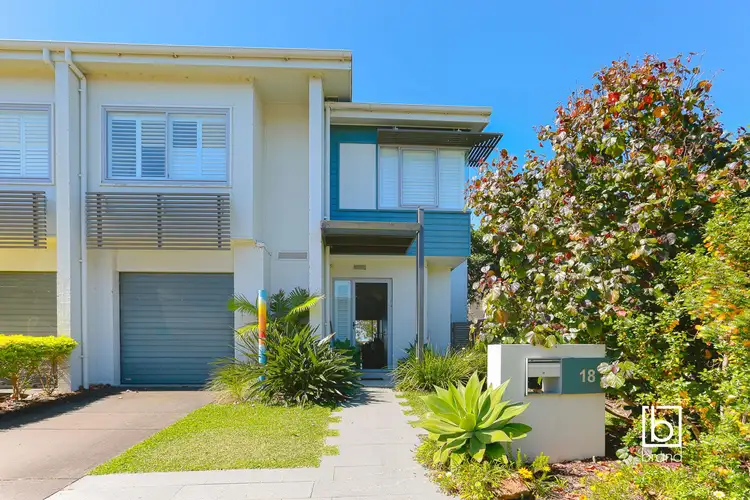 Main view of Homely villa listing, 18 Huntingdale Drive, Magenta NSW 2261