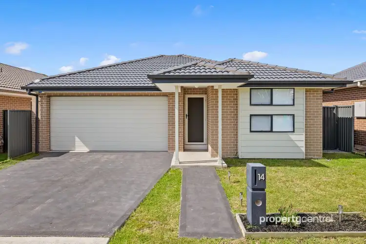14 Convoy Street, Jordan Springs NSW 2747