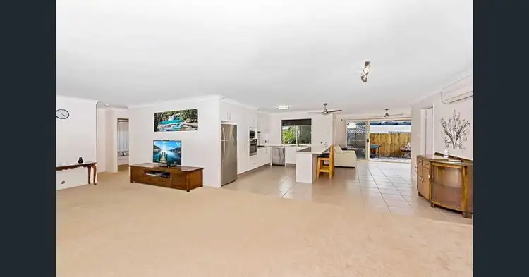 1/23 Bella Boulevard, Pimpama QLD 4209