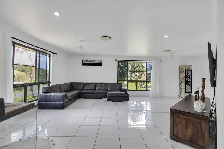 Sixth view of Homely house listing, 8 Shetland Court, Erakala QLD 4740