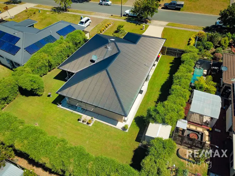Second view of Homely house listing, 10 Settlers Rise, Woolmar QLD 4515