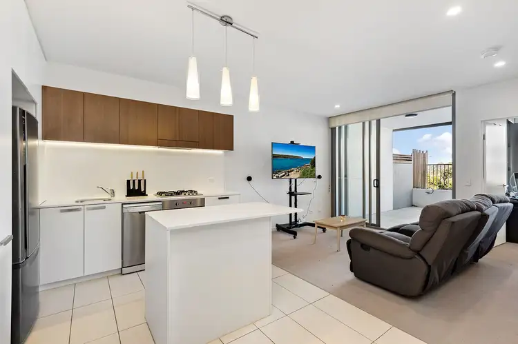 302/16 Aspinall Street, Nundah QLD 4012