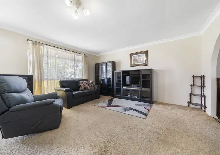 Second view of Homely house listing, 7 Cabarita Crescent, Glenvale QLD 4350
