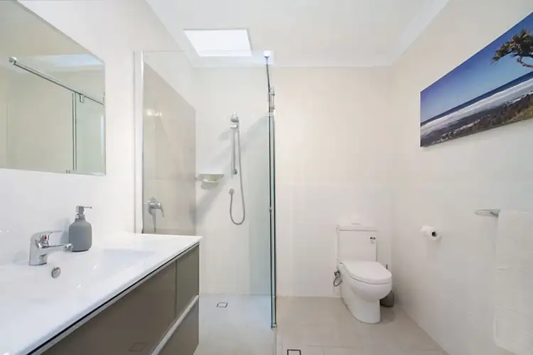 Sixth view of Homely villa listing, 2/1 Carramar Drive, Tweed Heads West NSW 2485