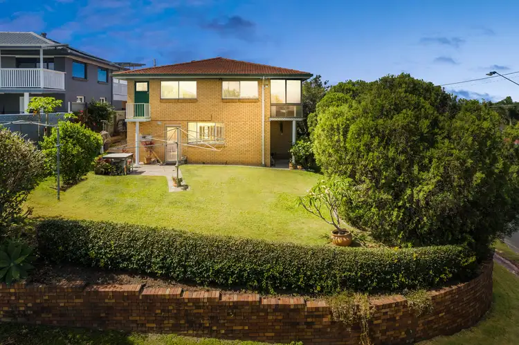 2 Geraldine Street
