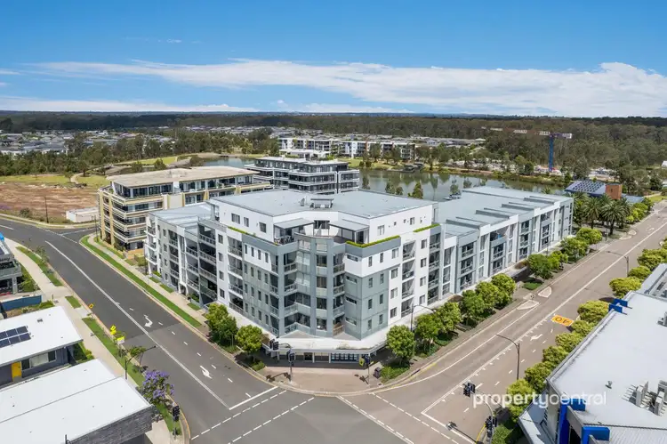 18/56 Lakeside Parade, Jordan Springs NSW 2747