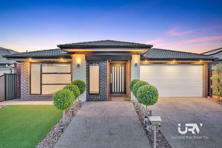 42 Valiant Crescent, Craigieburn VIC 3064