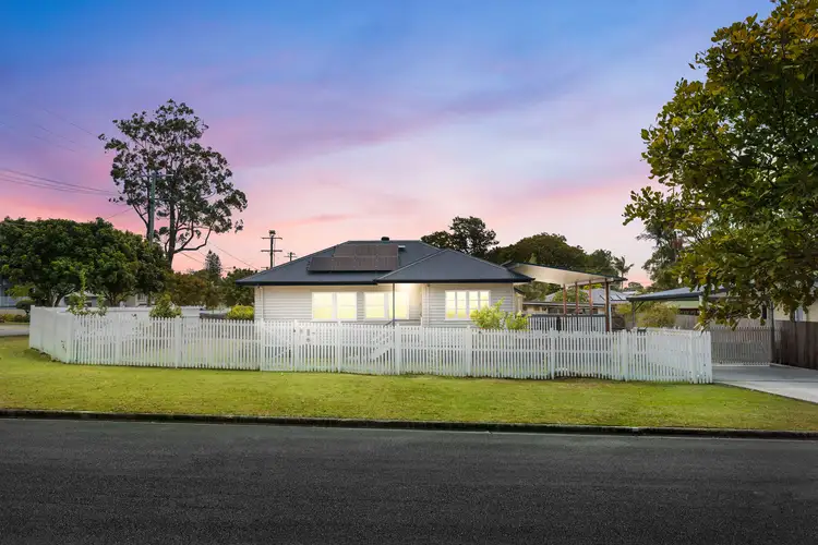 8 Holberton Street