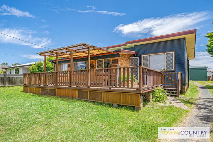 8 Stephens Street, Armidale NSW 2350
