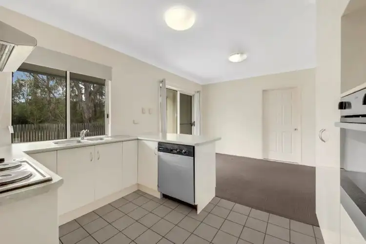Second view of Homely unit listing, 6/7 Pacific Court, Kin Kora QLD 4680