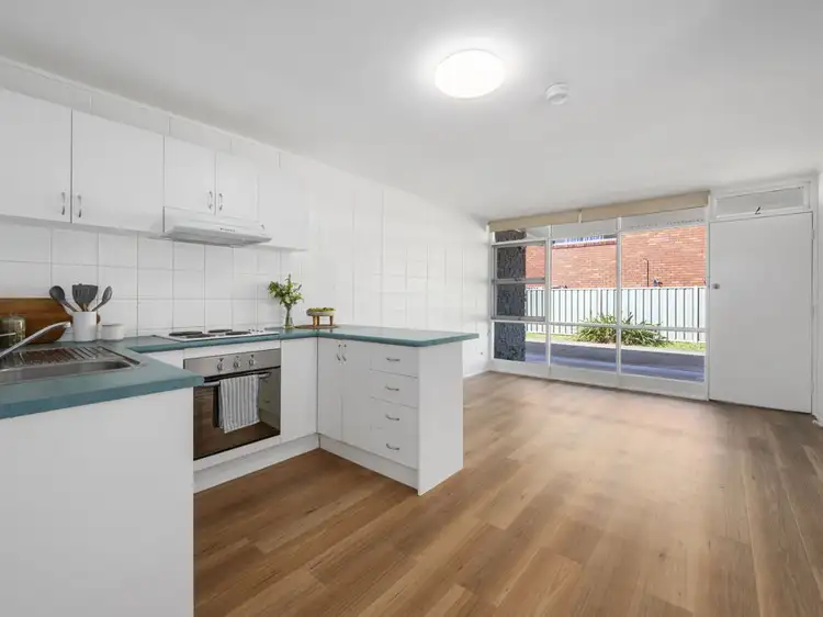 Main view of Homely unit listing, 2/19 Vincent Street, Coffs Harbour NSW 2450