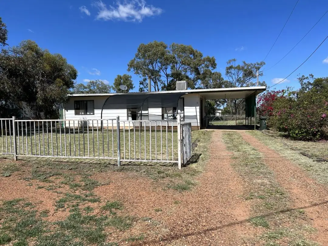 Main view of Homely house listing, 10 Butterfly Avenue, Lightning Ridge NSW 2834