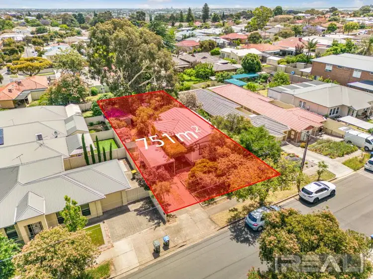 33 Blyth Street, Clearview SA 5085