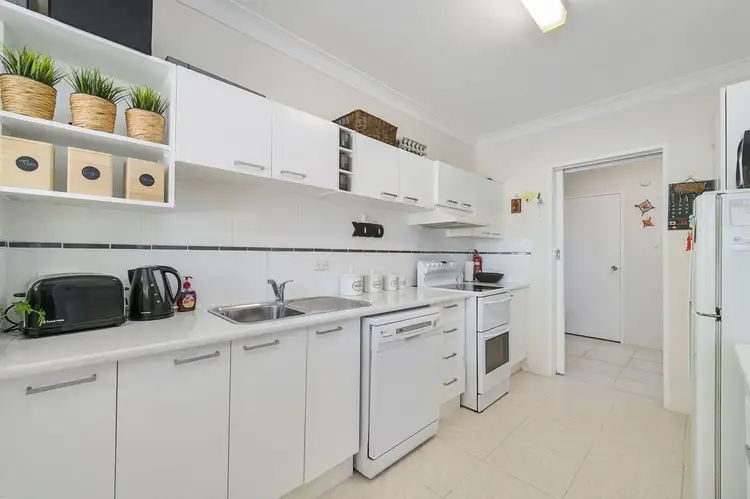 Sixth view of Homely unit listing, 2/50-52 Owen Street, Port Macquarie NSW 2444