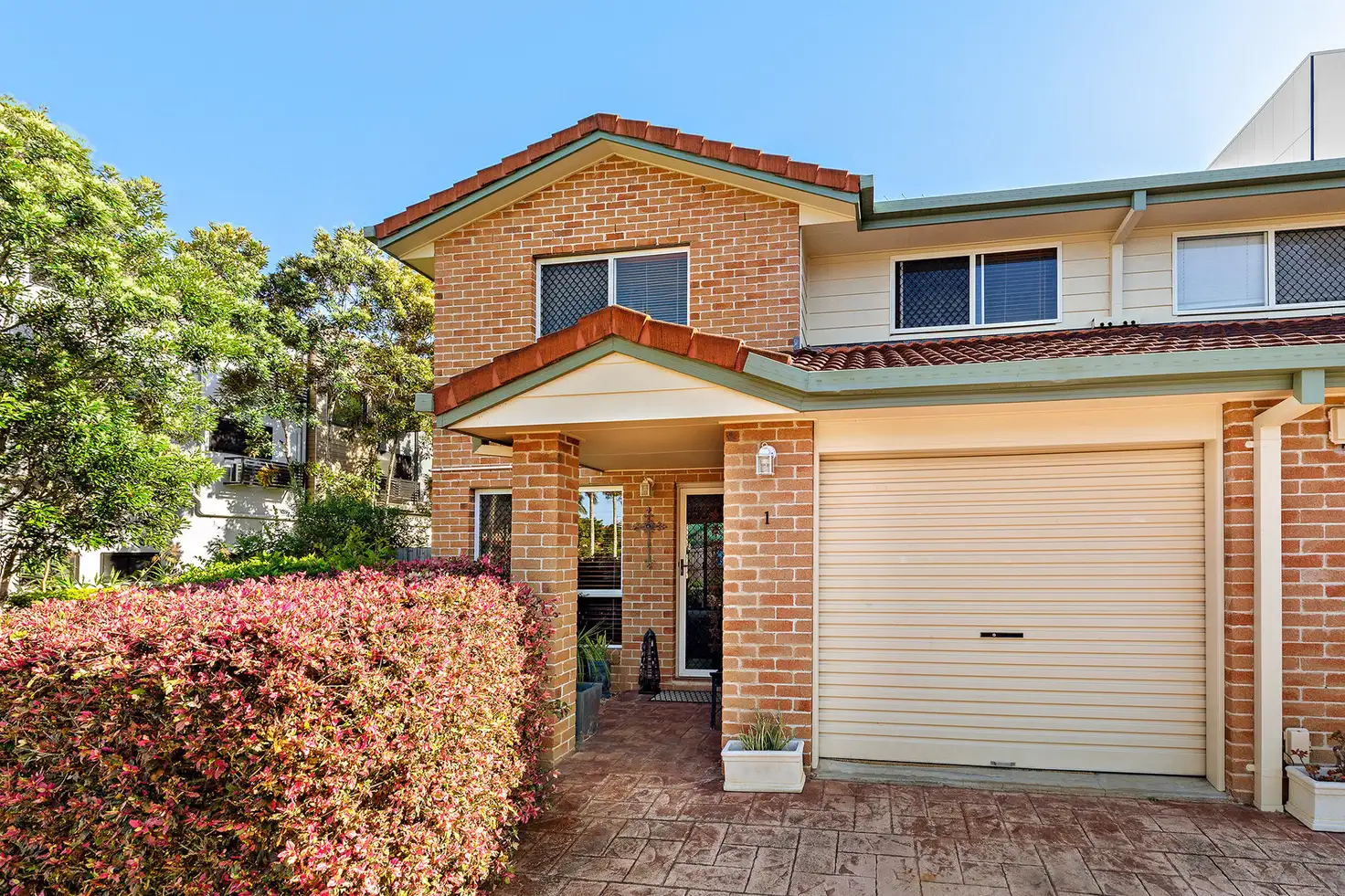 Main view of Homely townhouse listing, 1/16 Hertford Street, Upper Mount Gravatt QLD 4122