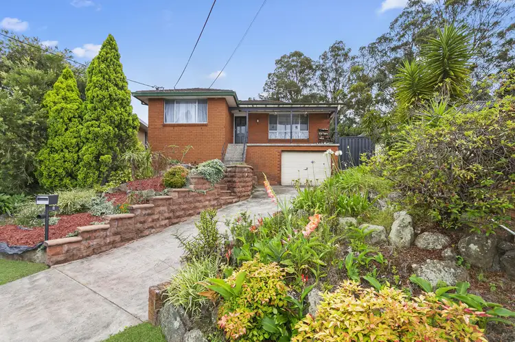 8 Coila Place, Merrylands NSW 2160