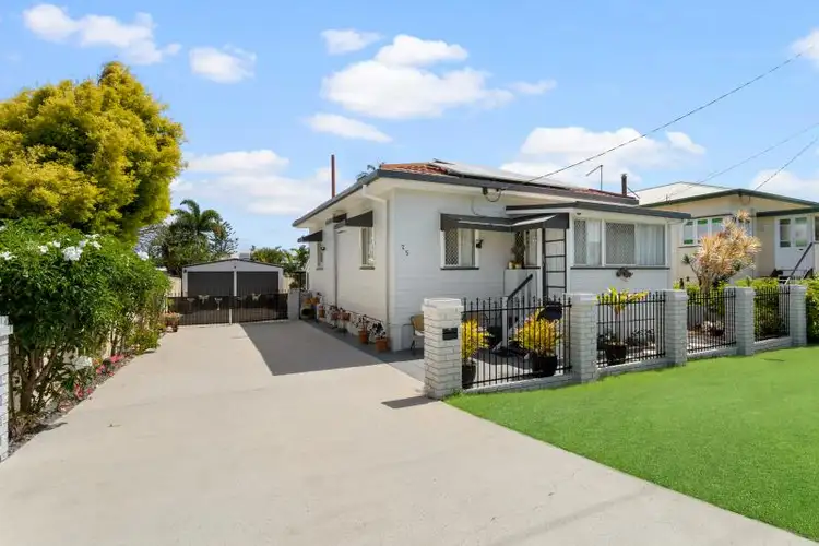 Second view of Homely house listing, 25 SILVESTER STREET, Redcliffe QLD 4020