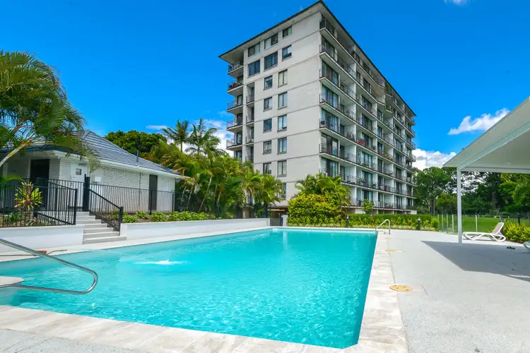 24/11 FAIRWAY DRIVE, Clear Island Waters QLD 4226