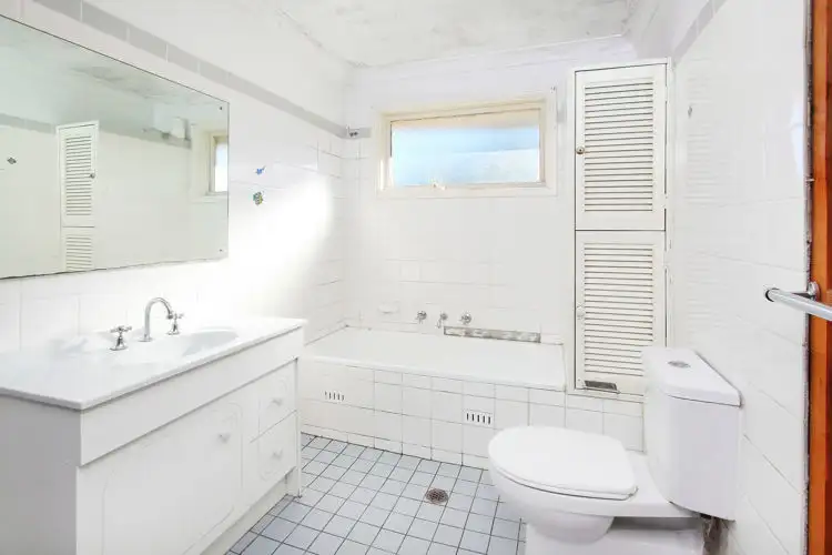 Fourth view of Homely house listing, 11 Kisdon Crescent, Prospect NSW 2148