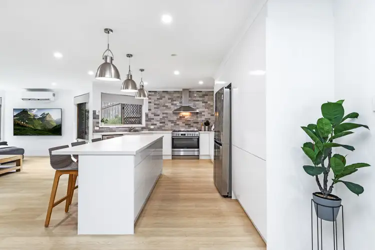 Second view of Homely house listing, 5 Cabbage Palm Court, Little Mountain QLD 4551