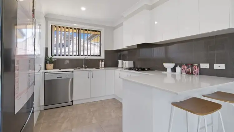 Second view of Homely house listing, 8 Simmental Way, Calala NSW 2340