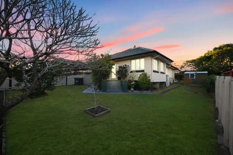 6 Valmar Street, Upper Mount Gravatt QLD 4122