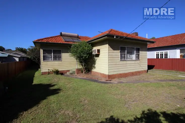 4 Contay Street, Mayfield NSW 2304