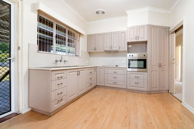 Fifth view of Homely house listing, 502 Parnall St, Lavington NSW 2641