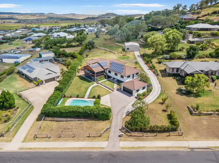 33 Freyling Road, Hodgson Vale QLD 4352