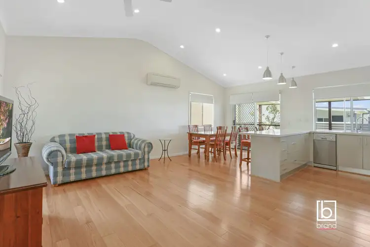 306/25 Mulloway Road, Chain Valley Bay NSW 2259