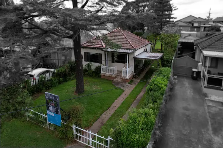32 Chelsea Street, Merrylands NSW 2160