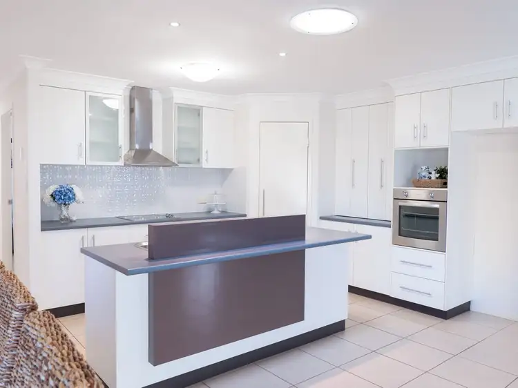 Third view of Homely house listing, 10 Kingfisher Street, Rangeville QLD 4350